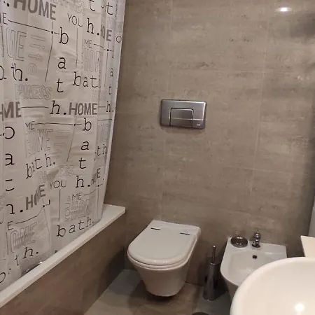 Na Marina Com Vista 180º Junto A Apartman